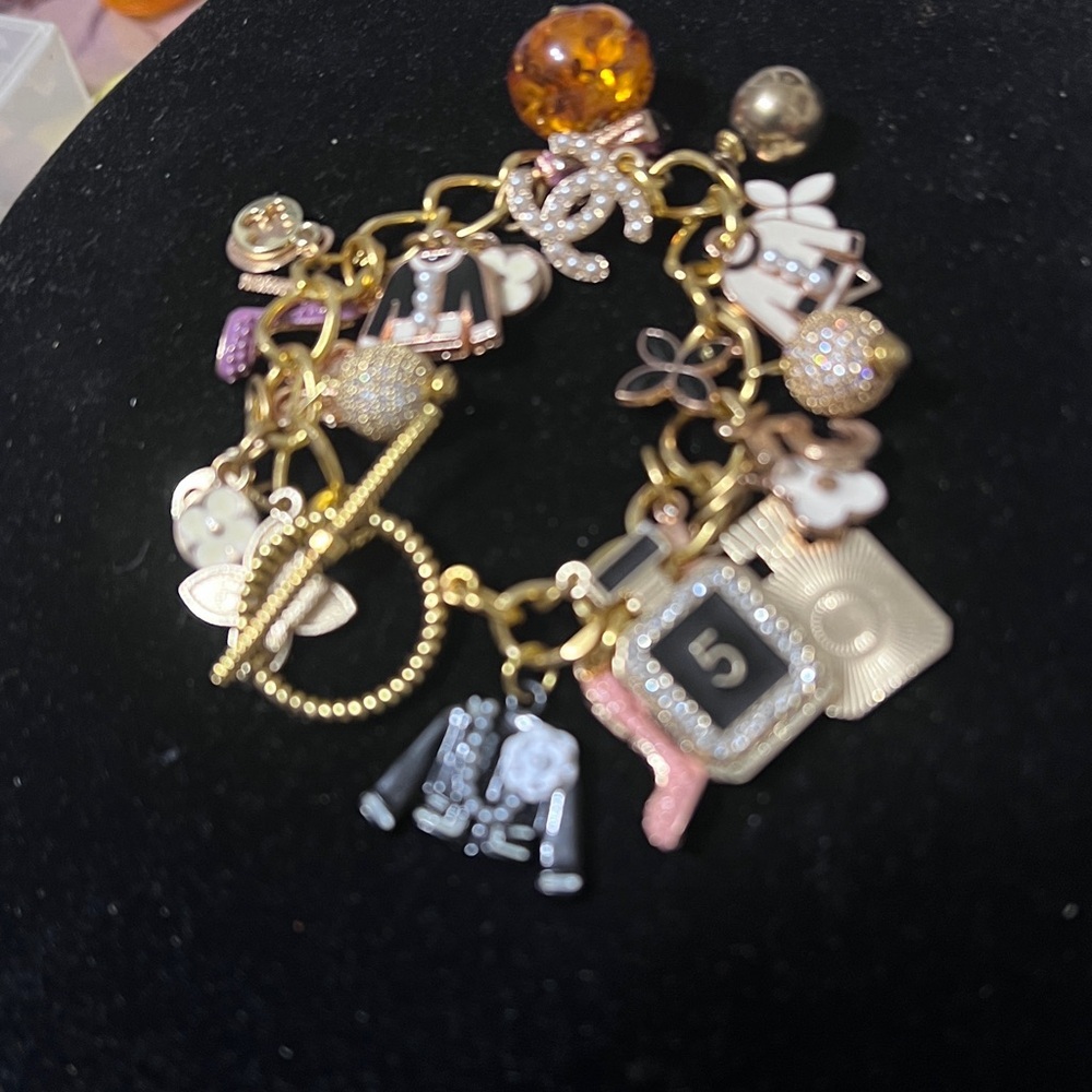 Gold and Black Charm Bracelet - Picture 7 of 11